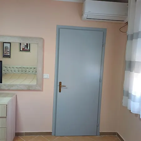 Vero Tirana