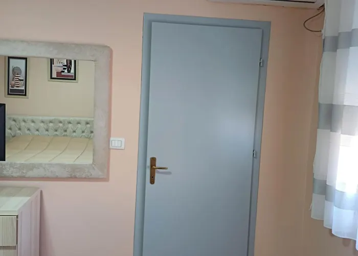 Vero تيرانا